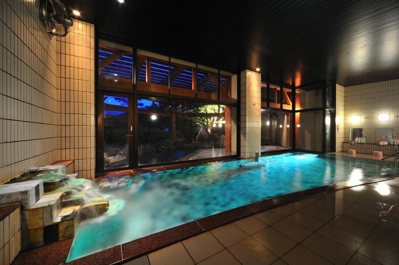 Отель Watari Onsen Bettei-Kaede Ханамаки Экстерьер фото